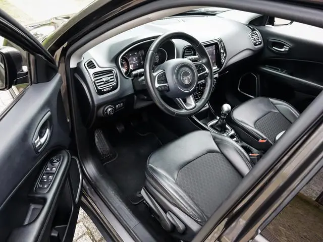 Jeep Compass 1.4 MultiAir Night Eagle Keurig-Onderh. BOVAG-Garantie. NL-Auto.