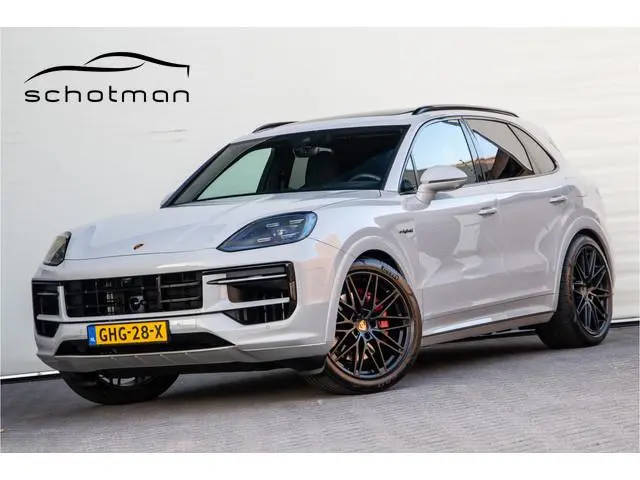 Porsche Cayenne 3.0 E-Hybrid Sport-Design, Lederpakket, Passenger Display, Pano, Bose, Adapt. Cruise...