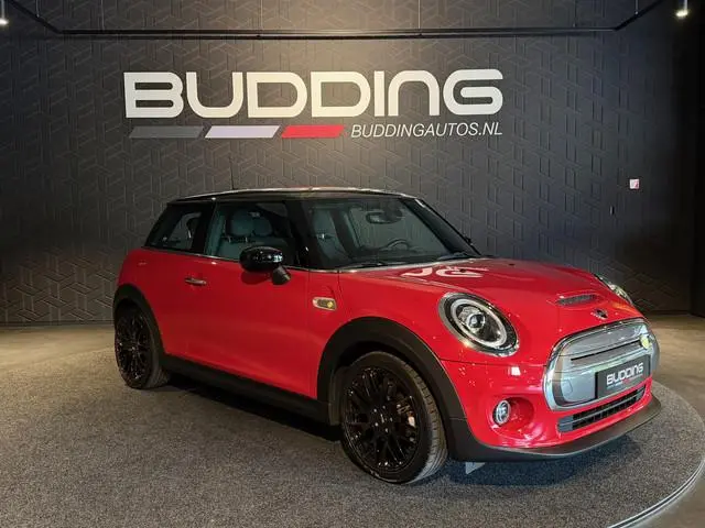 MINI Electric Essential 33 kWh | Camera | CarPlay |