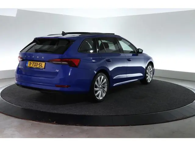 Skoda Octavia Combi 1.4 TSI iV PHEV Business | SCHUIF-KANTEL | STOEL-STUURVERW. | SOH 92% |