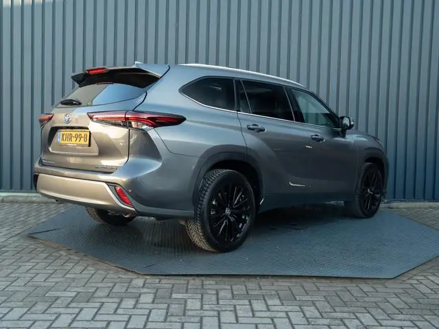 Toyota highlander