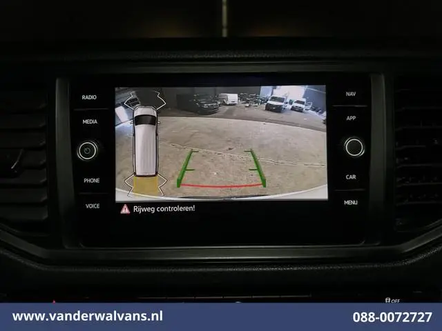 Volkswagen Crafter 2.0 TDI L3H2 L2H1 Euro6 Airco | Camera | Navigatie | Apple Carplay Parkeersensore...