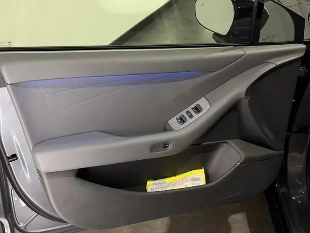 XPENG P7+