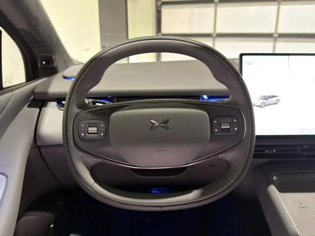 XPENG P7+