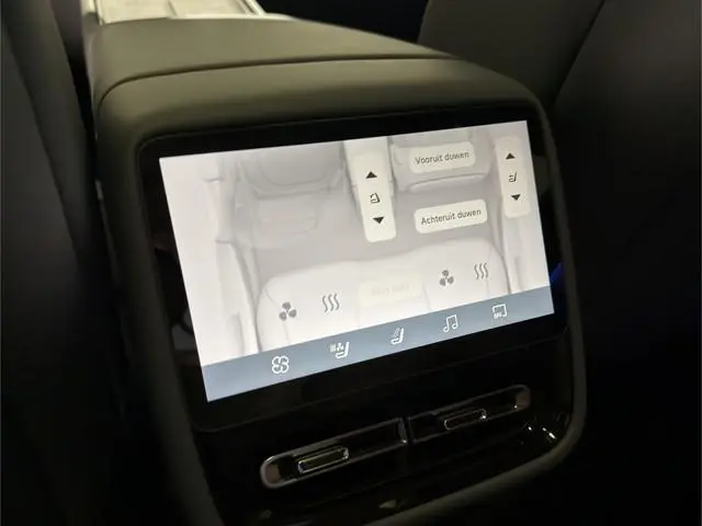 XPENG P7+