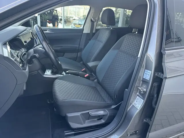 Volkswagen Polo VI 1.0 IQ.DRIVE Carplay Navi Cruise Led Climate Stoelverwarming