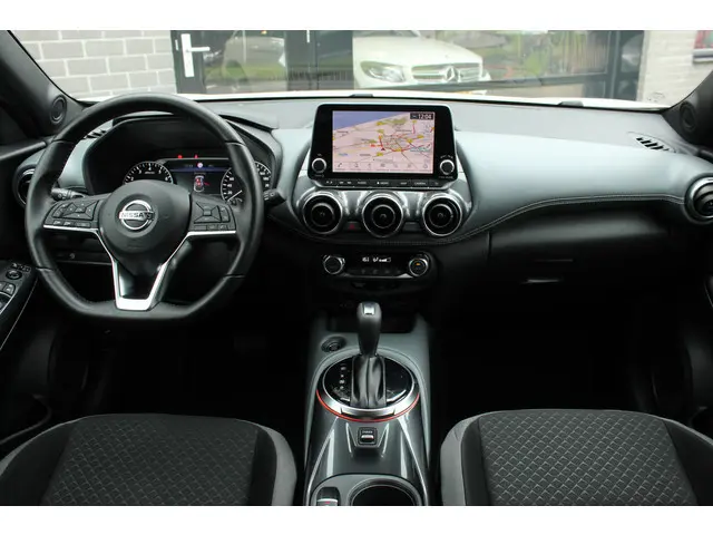 Nissan Juke 1.0 DIG-T N-Connecta / Carplay / Camera / N.A.P.