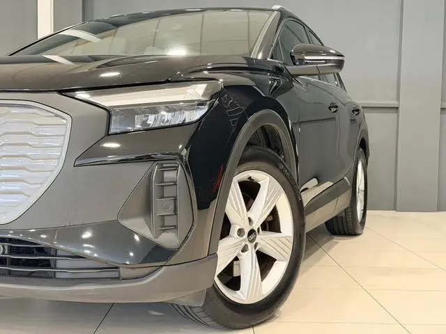 Audi Q4 e-tron 35 Launch edition 55 kWh | SOH 91,26% | Navigatie | Hoge instap |