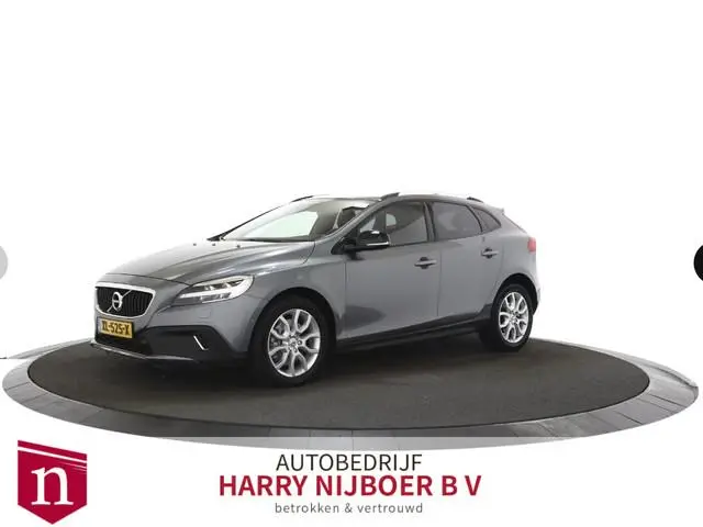 Volvo V40 Cross Country 1.5 T3 Polar+ Luxury Panodak / Leer / Memory / Harmen/Kardon / Dealer Onderh...