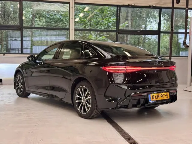 BYD SEAL Limited Edition RWD | Panoramadak | 360 Camera | Dynaudio | Carplay |