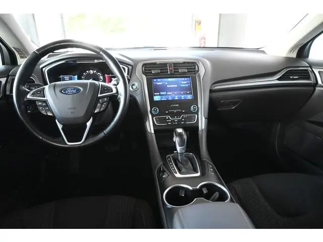 Ford Mondeo Wagon 2.0 IVCT HEV Titanium Clima Lichtmetaal Cruise Trekhaak Carplay Inruil 1e Eigenaar...