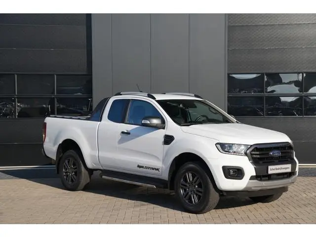 Ford Ranger 2.0 EcoBlue Wildtrak Supercab 213pk - 3.5t Trekhaak - Keyless - Stoelverwarming - Carpla...