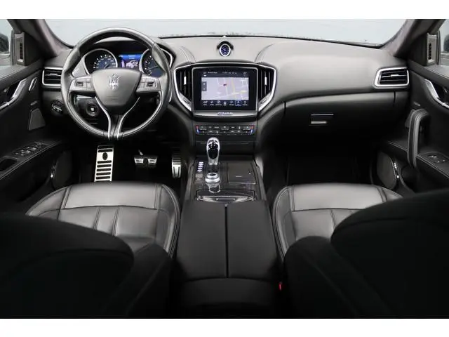 Maserati Ghibli 3.0 S Q4 | Carbon | Bowers&Wilkins | Stoelventilatie | Memory | Variabel Onderstel |...
