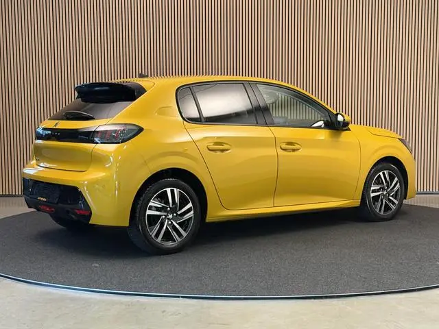 Peugeot 208 1.2 PureTech 100PK Allure Pack | Camera | Carplay | LED | 3D Dash. | Adapt. Cruise | Inc...