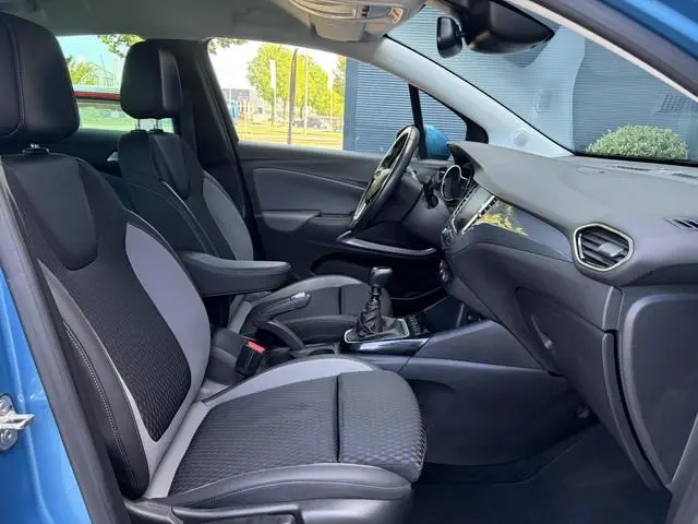 Opel Crossland X