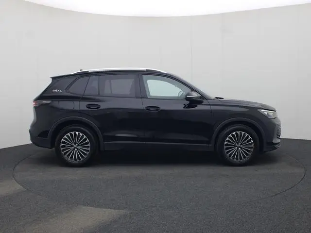 Volkswagen Tiguan 1.5eTSI/150PK Goal DSG Camera · Navigatie · Trekhaak · Apple/Android Car Play· Gar...