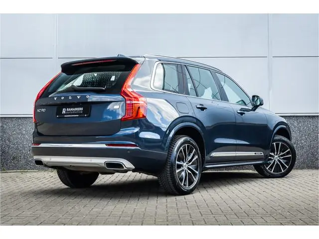Volvo XC90 2.0 T8 Recharge AWD 7 pers / Trekhaak / Harman Kardon / Leder / Adaptieve Cruise / 360 ca...