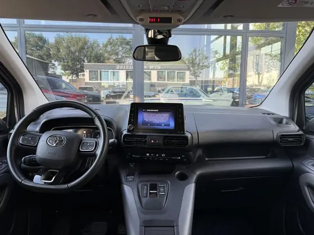Toyota pro-ace
