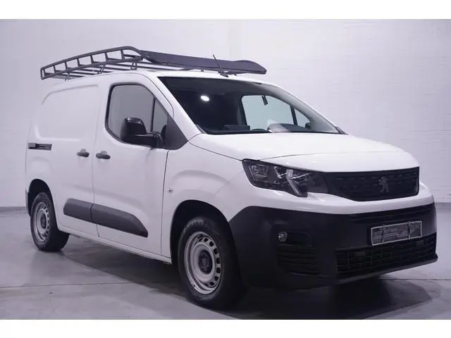 Peugeot Partner 1.5 BlueHDI 75 pk Premium Airco, Apple Carplay Cruise Control, Imperiaal, PDC achter...