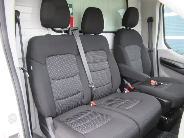 Maxus eDeliver9