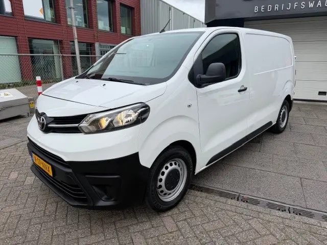 Toyota PROACE Worker 1.5 D-4D Cool Comfort AIRCO I PDC I 3-ZITS I LEDER INTERIEUR I ELEKTRISCHE RAME...