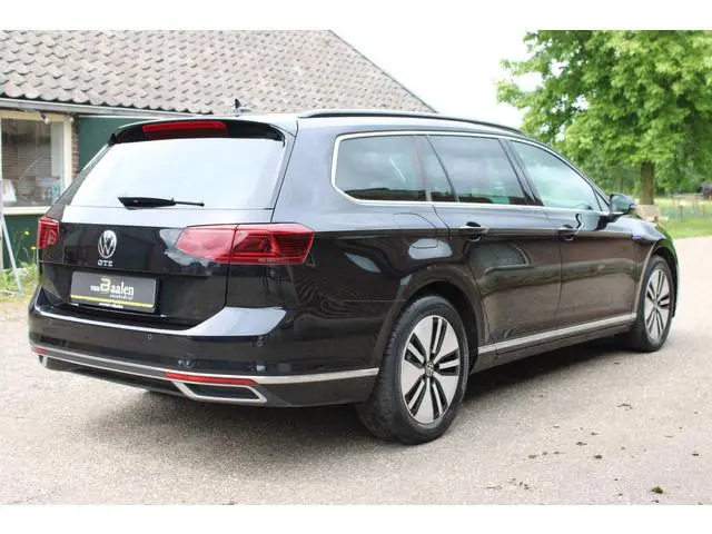 Volkswagen Passat Variant 1.4 TSI PHEV GTE Business SOh 91,2% IQ LIGHT NAVI PANO TREKHAAK 134000KM!!...