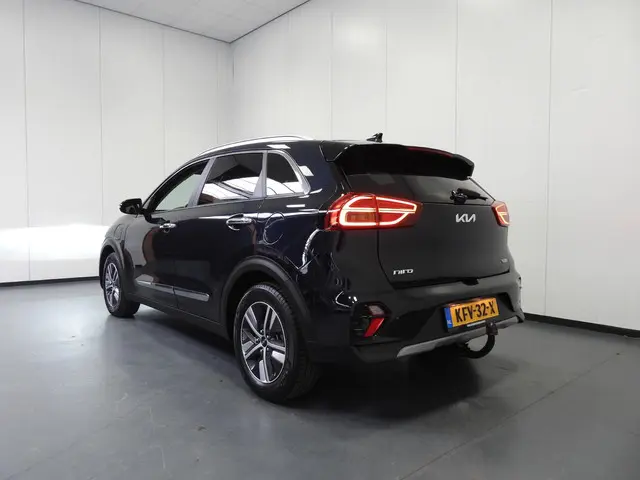 Kia Niro 1.6 GDi PHEV DynamicPlusLine NAVI/CAMERA/LED/JBL/TREKH./16"LMV!
