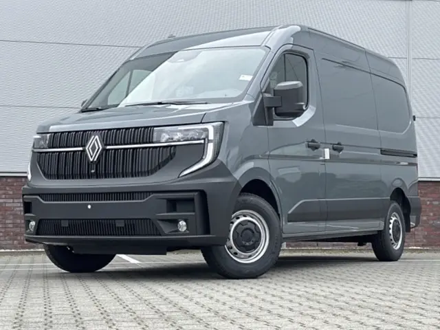Renault Master T35 2.0 dCi 130 L2H2 Advance Camera / Laadruimte betimmering / Trekhaak / All season