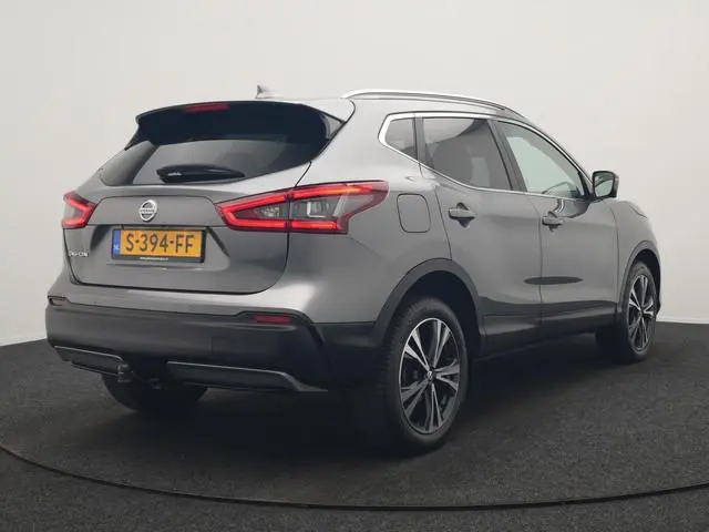 Nissan Qashqai 1.3 DIG-T N-Connecta 160pk | Trekhaak Afn. | Panodak | 360 Camera | Stoelverwarming |...
