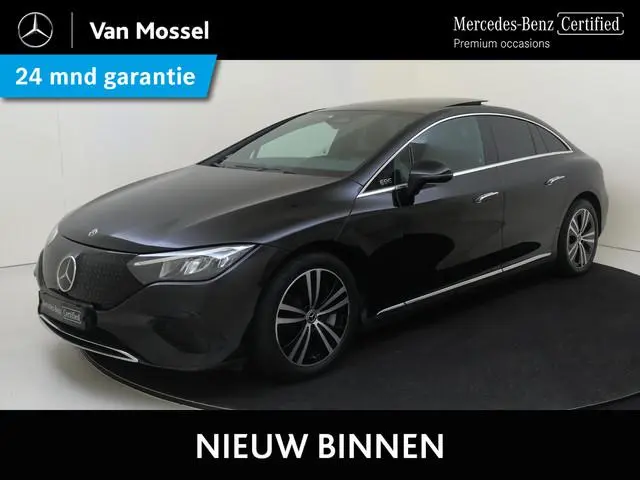 Mercedes-Benz EQE 300 Business Edition 89 kWh / Memory-Stoelen / Achteruitrijcamera / Panaromadak /