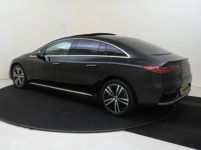 Mercedes-Benz EQE 300 Business Edition 89 kWh / Memory-Stoelen / Achteruitrijcamera / Panaromadak /