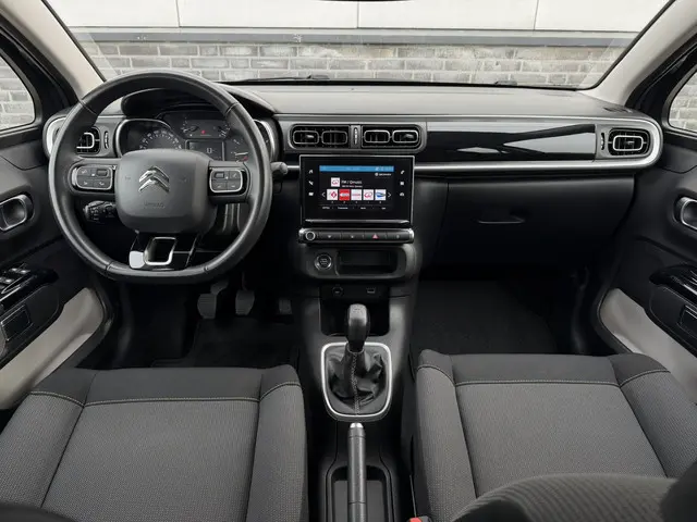 Citroën C3 1.2 PureTech S&S Business | Carplay | Camera | Navi | Cruise | Climate | DAB