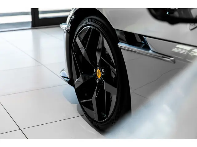 Ferrari 12Cilindri