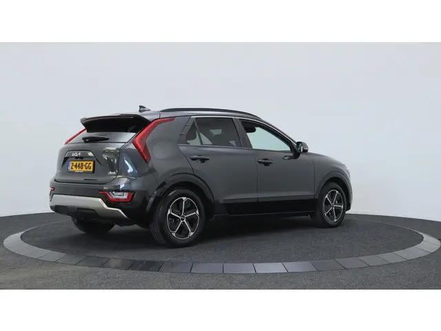 Kia Niro 1.6 GDi Hybrid Dynamic Plus Line | Stoelverwarming | Navigatie |