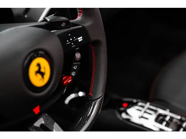 Ferrari 296