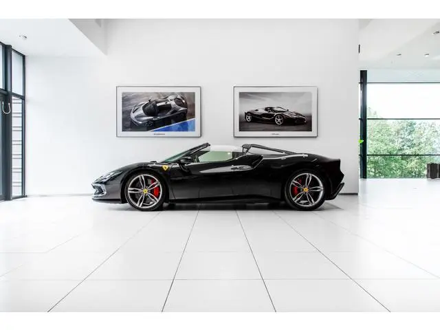 Ferrari 296 GTS ~Ferrari Munsterhuis~