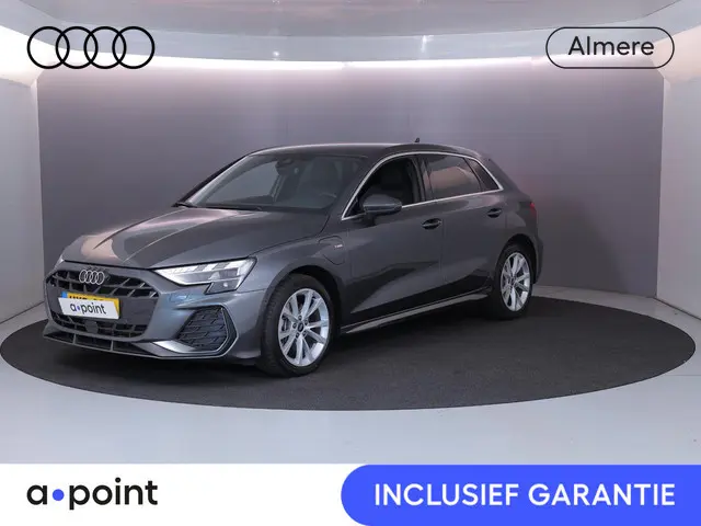 Audi A3 Sportback 40 TFSI e S edition 204 pk S-tronic | Verlengde garantie | Navigatie | Parkeersens...