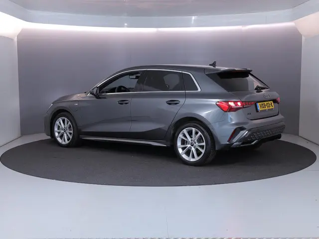 Audi A3 Sportback 40 TFSI e S edition 204 pk S-tronic | Verlengde garantie | Navigatie | Parkeersens...