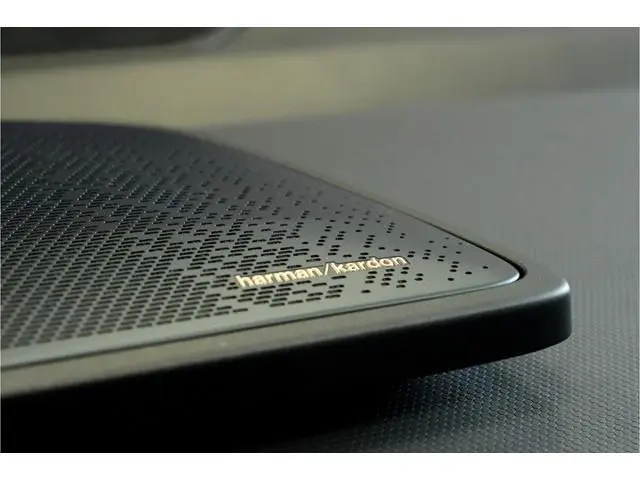 Lynk & Co 08