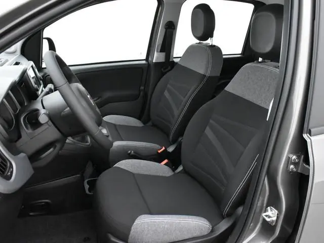 Fiat Panda 1.0 Hybrid City Life | Pack 5 Seats | 7'' inch Touchscreen | Apple Android Carplay |