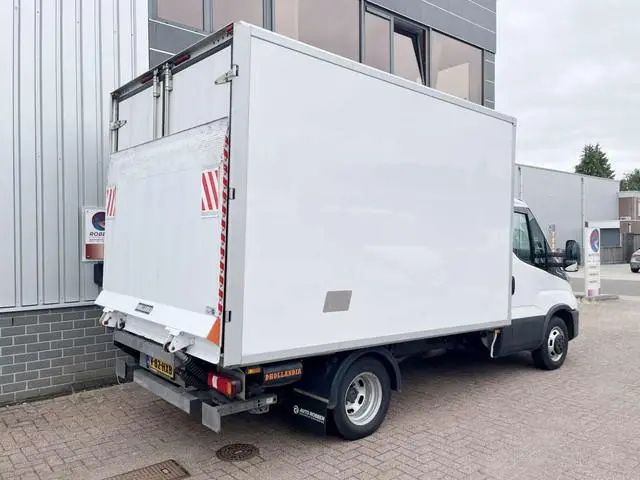 Iveco Daily 35C14 Aut. Koelwagen Vrieswagen Bakwagen Laadklep Dubbellucht