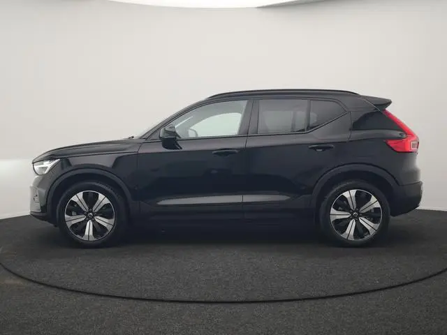 Volvo XC40 Recharge Twin Core 78 kWh 408pk Dealer O.H. | Warmtepomp | Camera | Stoelen & Stuur Verwa...