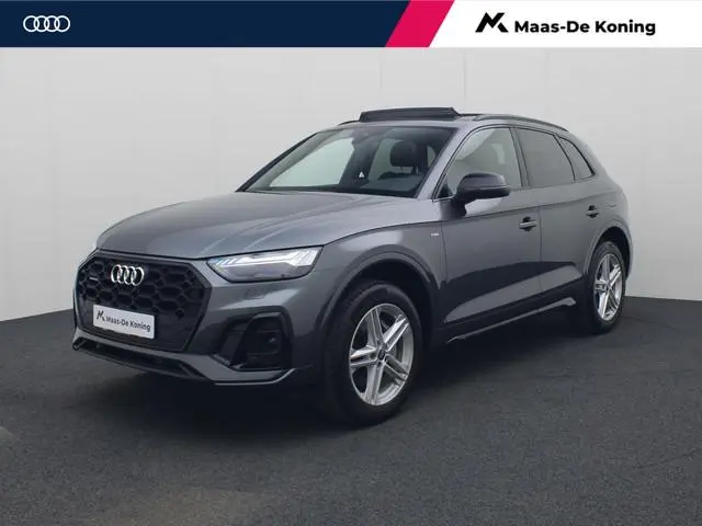 Audi Q5 50 TFSIe 220kW/299PK S Line · Panoramadak · Apple/Android Car Play · Adaptive Cruise Control...