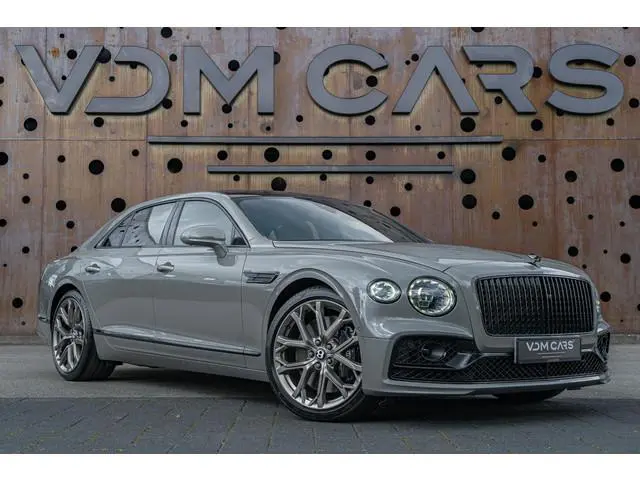 Bentley Flying Spur 6.0 Speed | Mulliner | B&O | Touring | Blackline |