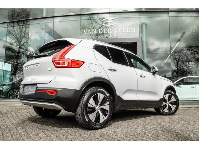 Volvo XC40 1.5 T4 Recharge Inscription Camera | Apple Carplay