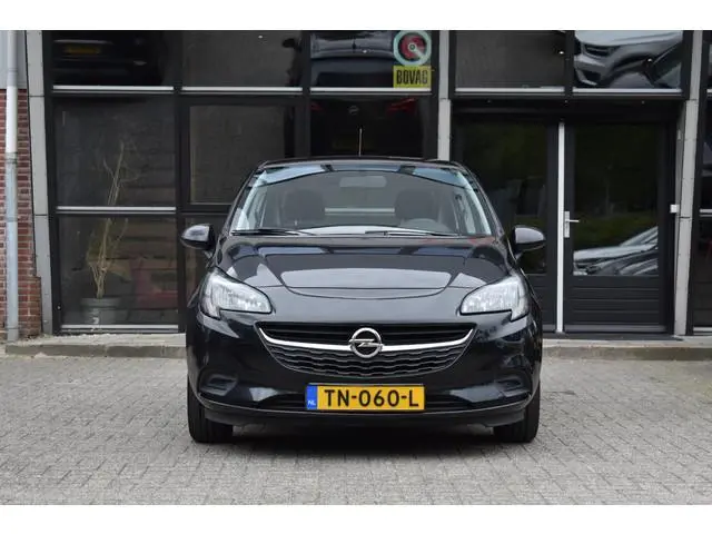 Opel Corsa 1.4 Edition Airco Cruise Trekhaak