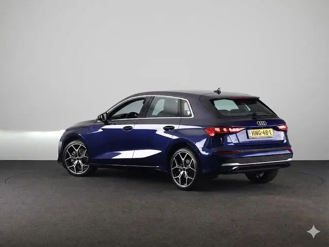 Audi A3 Sportback 40 TFSI e Advanced edition 204PK | Private lease € 601,00 per maand* |Adaptieve cr...