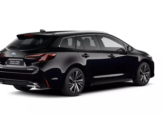 Toyota Corolla Touring Sports Hybrid 140 Dynamic , Nieuw en snel leverbaar (mei 2026) en met €2.000...