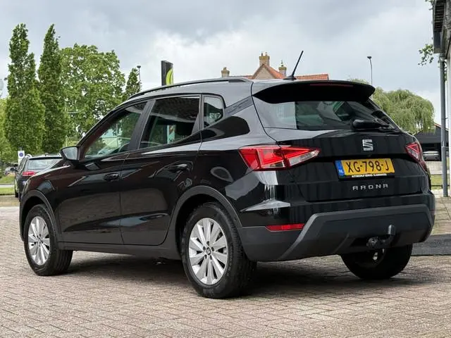 SEAT Arona 1.0 TSI Style Business Intense | CAMERA | NAVI | TREKHAAK | KEYLESS | CARPLAY | DAB |