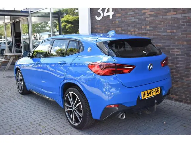 BMW X2 18i M-PAKKET ECC LMV NAVI TREKHAAK